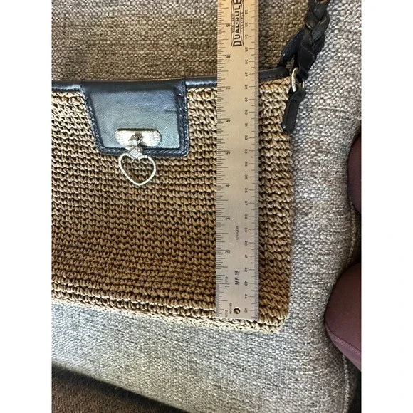 Vintage Brighton Straw Leather Heart Charm Shoulder Bag Women's Tan Black - Picture 11 of 13